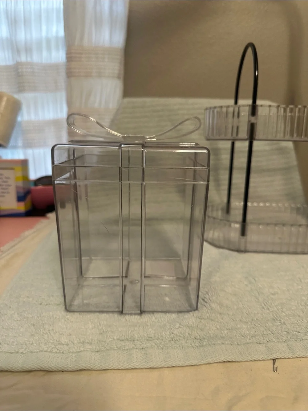 Clear Acrylic Two-Tier Bathroom Organizer and Accessory Holder - Clear NWT